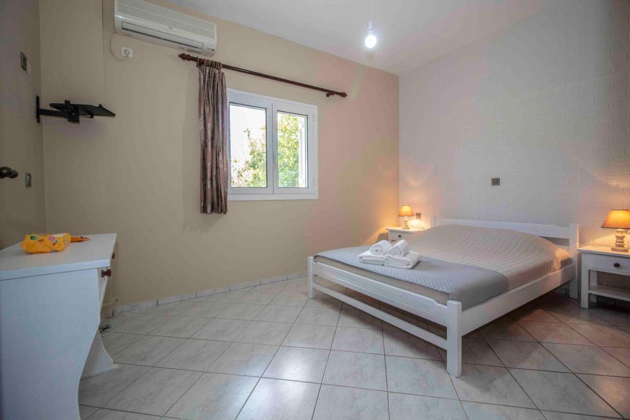 Laconian Collection # Gytheio Sea View Kostantinos Apartment# Selinitsa المظهر الخارجي الصورة